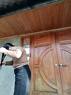 Snapshot of tulipsexy chatting on 11.14.25 tulipsexy online show from 11.14.25