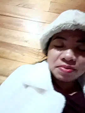 Snapshot of tulipsexy chatting on 11.28.25 tulipsexy online show from 11.28.25