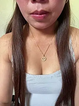 Snapshot of Milky-milk chatting on 02.28.26 Milky-milk online show from 02.28.26