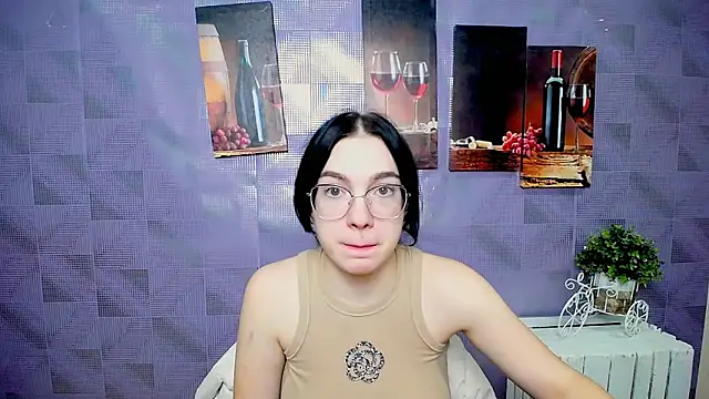 Snapshot of MiraBabe_ chatting on 11.03.25 MiraBabe online show from 11.03.25