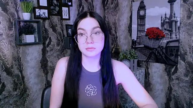 Snapshot of MiraBabe_ chatting on 02.16.26 MiraBabe online show from 02.16.26