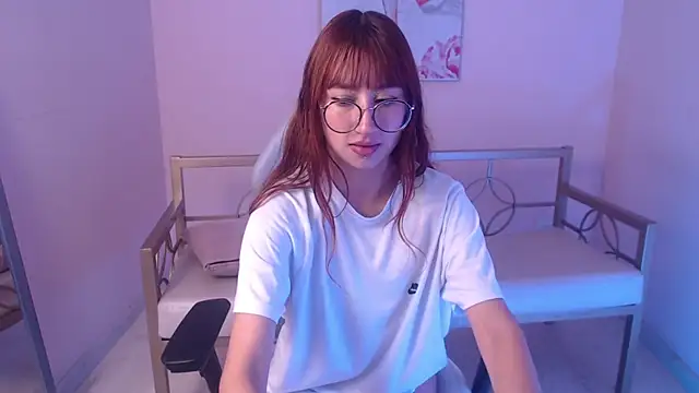 Snapshot of gaby_angel_ chatting on 09.19.25 gaby angel online show from 09.19.25