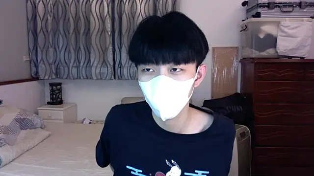 kai101010 online show from 11.11.25