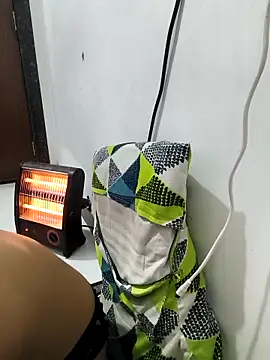 sassyishhu76 online show from 02.08.26