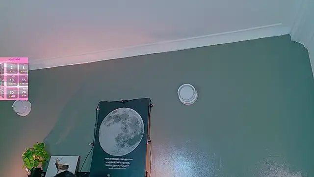 KeendraFox  online show from 10.15.25