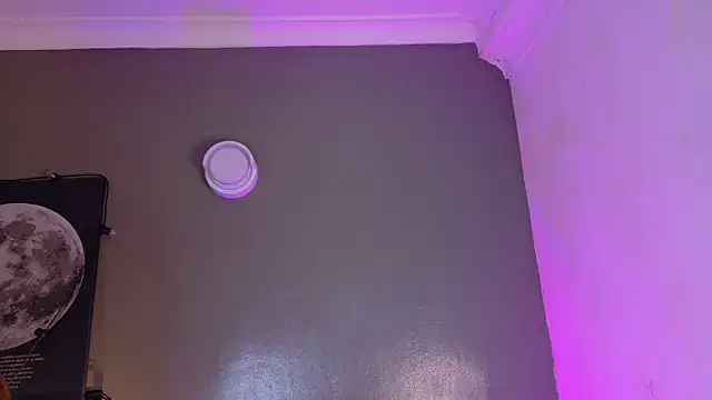 KeendraFox  online show from 12.02.25