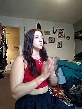 Snapshot of laradoom chatting on 10.03.25 laradoom online show from 10.03.25