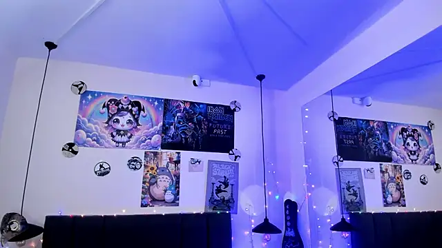 SabrinaV  online show from 07.24.26