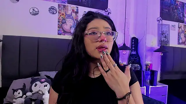 SabrinaV  online show from 07.30.26