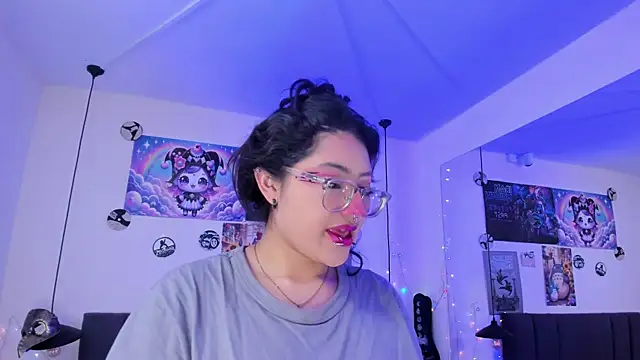 SabrinaV  online show from 07.31.26