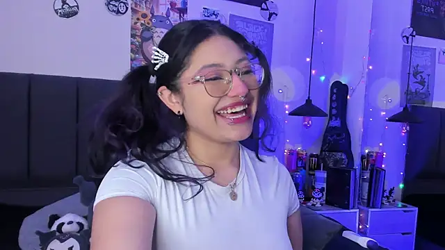 SabrinaV  online show from 08.06.26