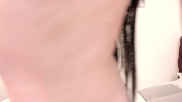 Snapshot of Dulcee_1 chatting on 11.10.25 Dulcee 1 online show from 11.10.25