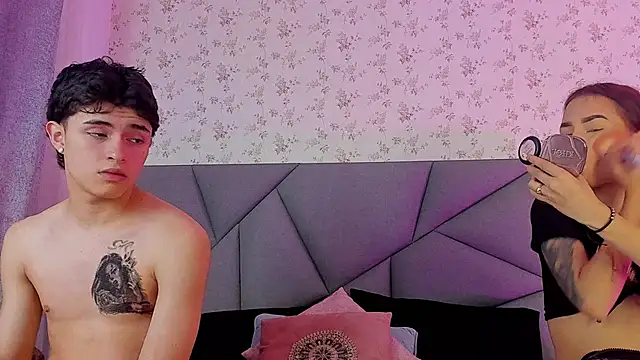 meganandtylerr19 online show from 11.06.25