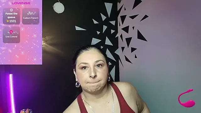 AgataThompson  online show from 10.09.25