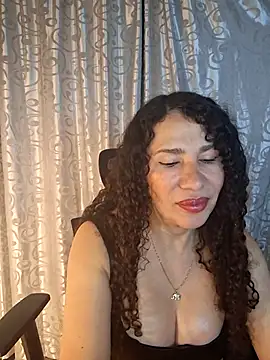 Lina 444 online show from 05.10.26