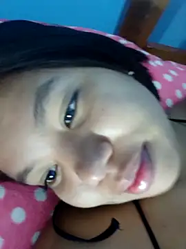 Snapshot of little_onixx chatting on 10.23.25 little onixx online show from 10.23.25