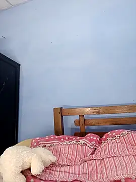 Snapshot of little_onixx chatting on 10.24.25 little onixx online show from 10.24.25