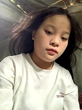 Snapshot of -Miraa- chatting on 09.24.25 -Miraa- online show from 09.24.25