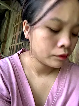 Snapshot of -Miraa- chatting on 09.28.25 -Miraa- online show from 09.28.25