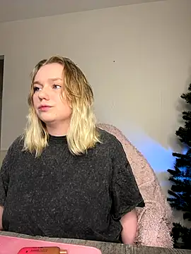 lame cat online show from 12.14.25