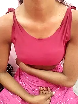 Snapshot of liza_rani12 chatting on 12.02.25 liza rani12 online show from 12.02.25