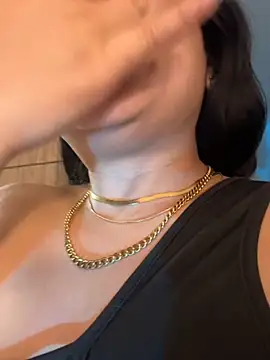 Snapshot of amyross_s1 chatting on 09.23.25 amyross s1 online show from 09.23.25