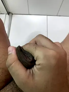 kylieputinha online show from 09.23.25