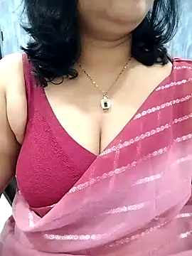 divya-jannu online show from 10.25.25