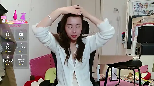 sallycui online show from 11.01.25