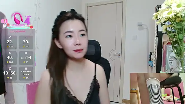 sallycui online show from 11.26.25