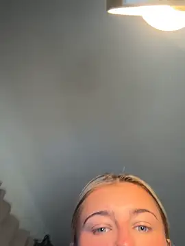 BabyBluexox online show from 06.17.26