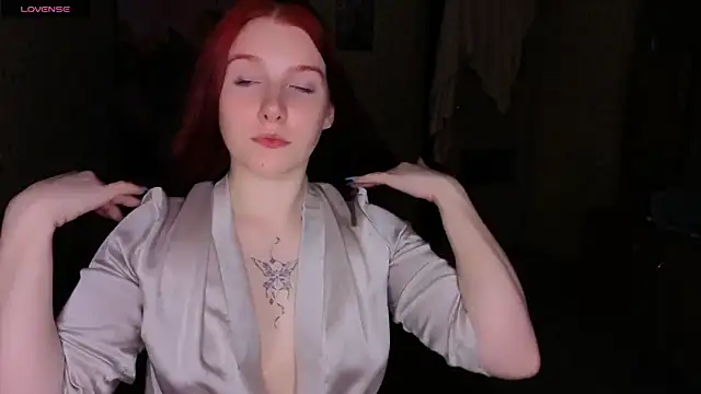 Layla Glam online show from 06.26.26