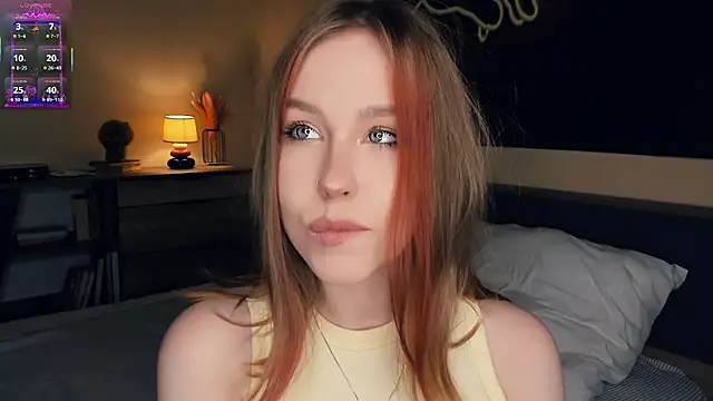 Snapshot of MaliaBourraine chatting on 11.06.25 MaliaBourraine online show from 11.06.25