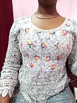 pari rani7 online show from 04.04.26