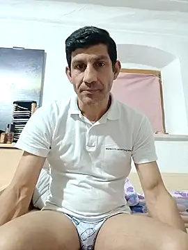 Casianantoonnio online show from 10.28.25