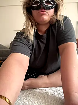 Heidaa online show from 12.15.25