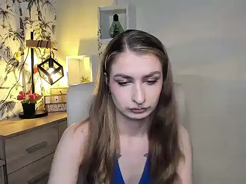 NinaBlond1 online show from 11.14.25