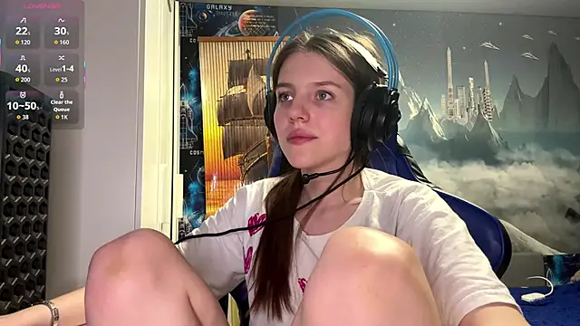 Snapshot of Elira_Breeze chatting on 02.17.26 Elira Breeze online show from 02.17.26