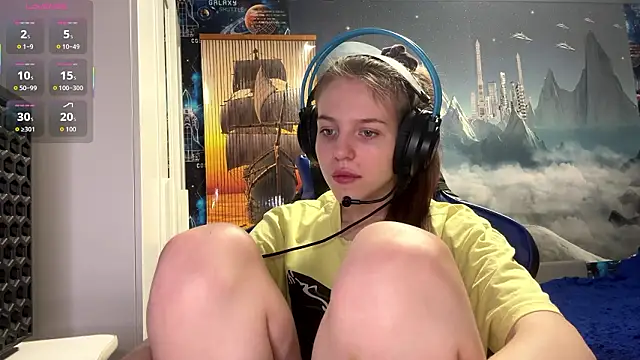 Snapshot of Elira_Breeze chatting on 03.16.26 Elira Breeze online show from 03.16.26