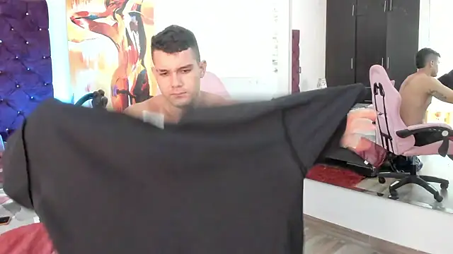 Snapshot of BooyHott_ chatting on 11.29.25 BooyHott online show from 11.29.25