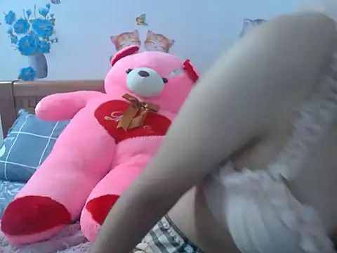 Hannie 26 online show from 10.24.25