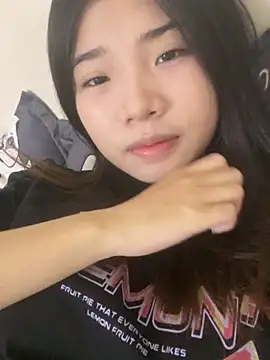 -Tania- online show from 10.13.25