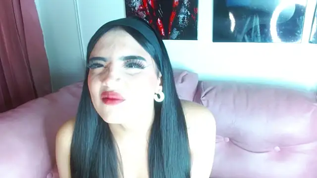 ladymooncs online show from 12.22.25