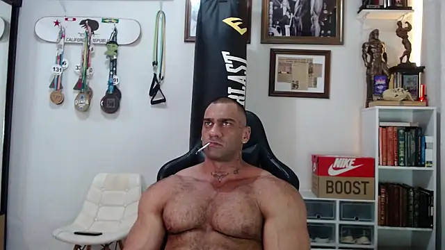 henryhadesflirt online show from 11.15.25