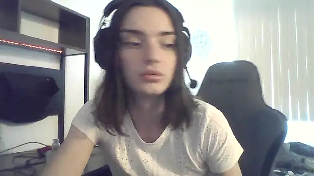 Luna Samosienko online show from 10.01.25