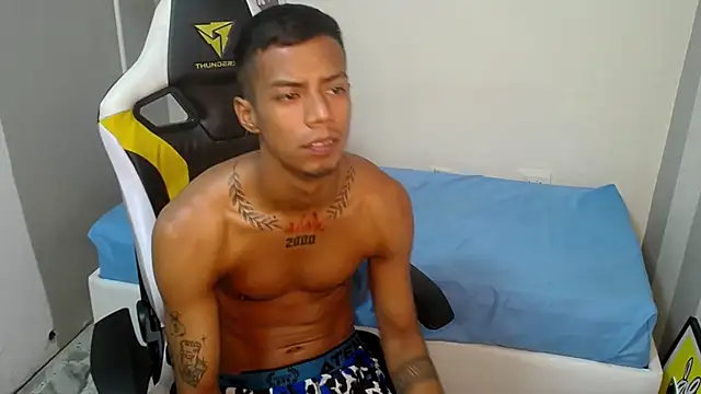 Nando coll online show from 10.27.25