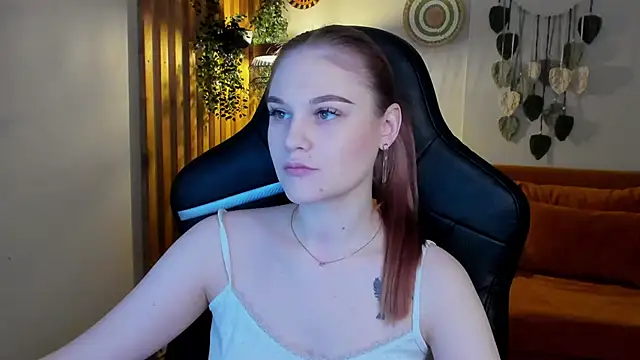 AriaWell online show from 11.23.25