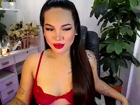 Snapshot of AngelitaDeputouch chatting on 09.29.25 AngelitaDeputouch online show from 09.29.25