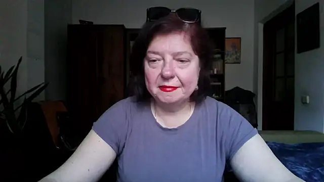 Violet Pulse online show from 04.25.26