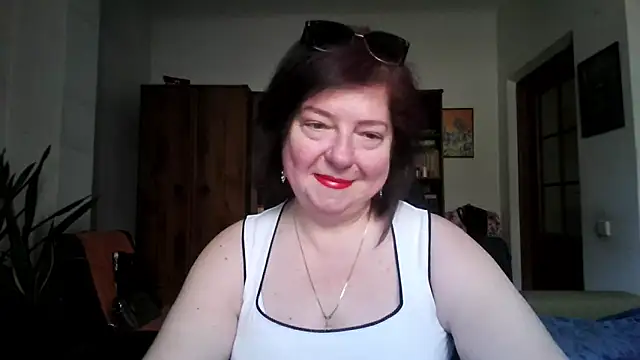 Violet Pulse online show from 04.28.26